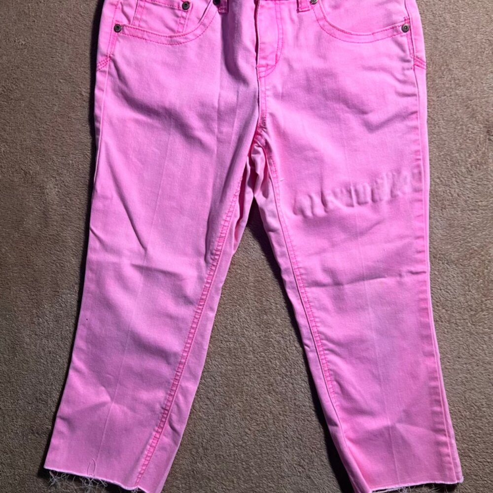 Justice Jeans Junior Girl 10 1/2 Neon Pink Skinny Low Raise Straight Leg Capris
